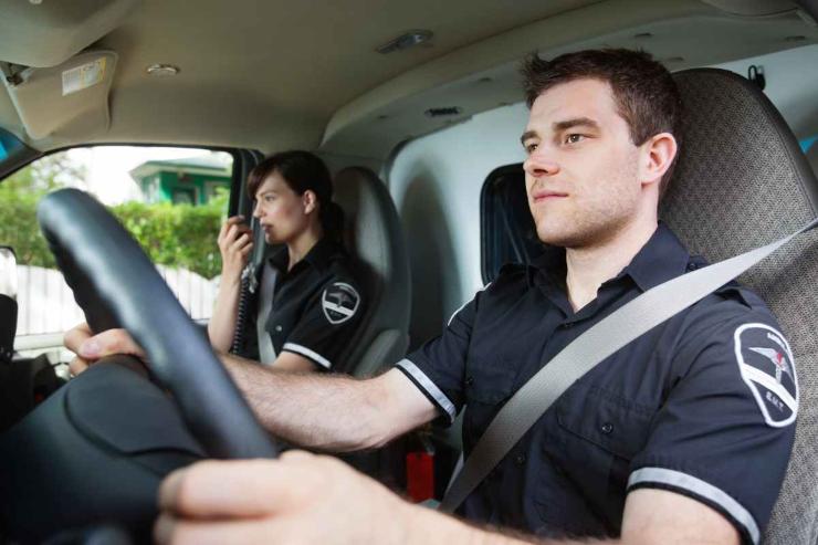 Assunzione di autisti in Croce Verde: tutto quello che devi sapere 